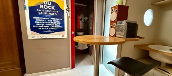 6 Schlafzimmer Schlösser in Etriche, France, Nr. 98360 30