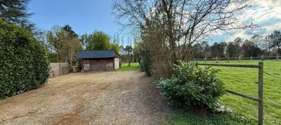 6 Schlafzimmer Schlösser in Etriche, France, Nr. 98360 21