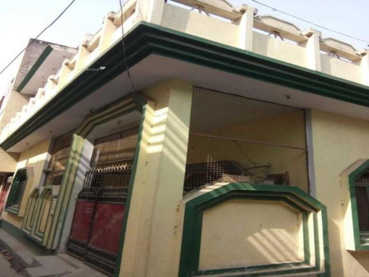 3 bedrooms House in Lucknow, India No. 18566