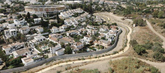 4 Schlafzimmer Villa in Marbella, Spain, Nr. 142226 3