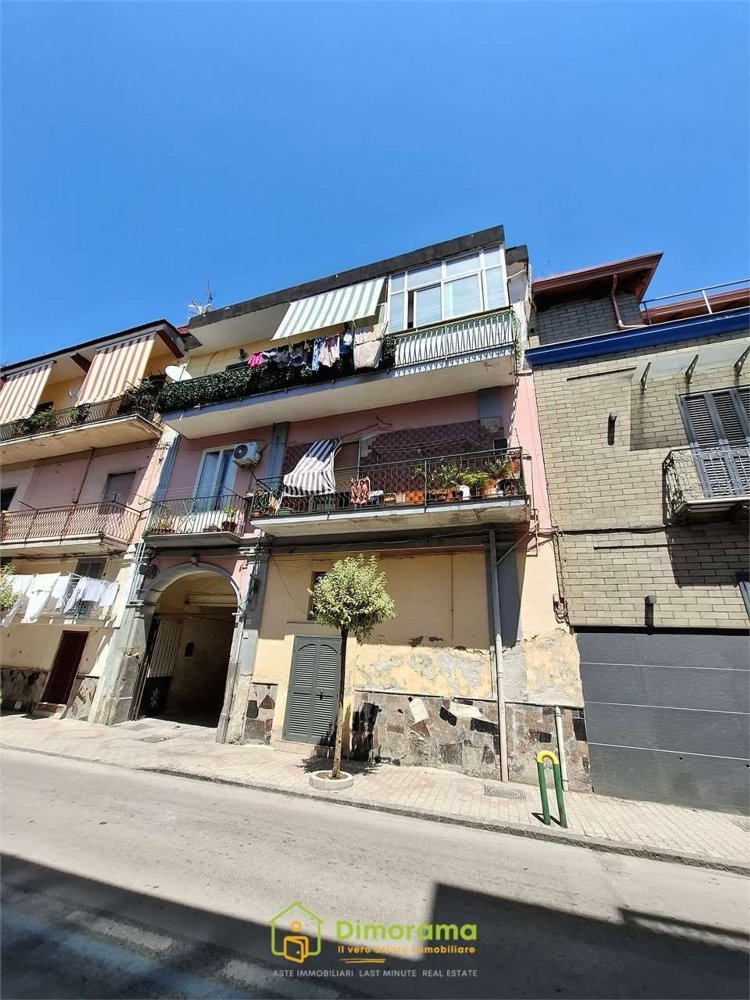 Квартира с 4 комнатами в Ачерра, Италия № 303809