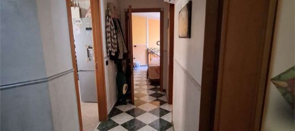 Квартира с 4 комнатами в Ачерра, Италия № 303809 4