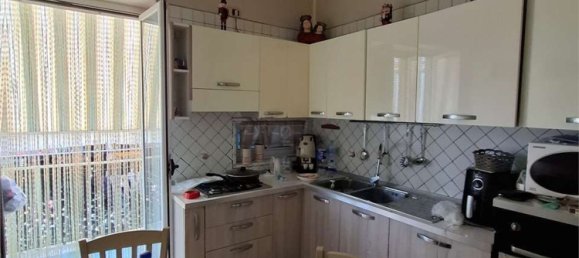 Квартира с 4 комнатами в Ачерра, Италия № 303809 3