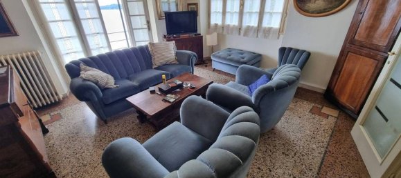 4 bedrooms Villa in Padenghe sul Garda, Italy No. 313147 8