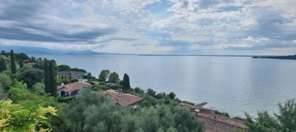 4 bedrooms Villa in Padenghe sul Garda, Italy No. 313147 2
