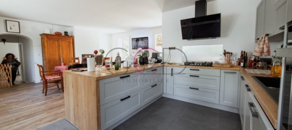 4 bedrooms Villa in Aix-en-Provence, France No. 349539 2