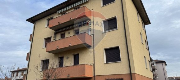 4 rooms Apartment in Copparo, Italy No. 70259 2