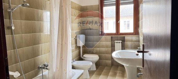 4 rooms Apartment in Copparo, Italy No. 70259 12