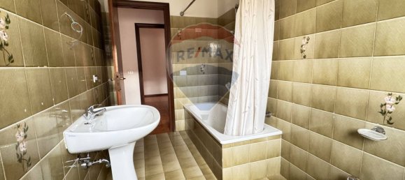 4 rooms Apartment in Copparo, Italy No. 70259 13