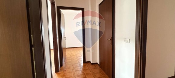 4 rooms Apartment in Copparo, Italy No. 70259 14