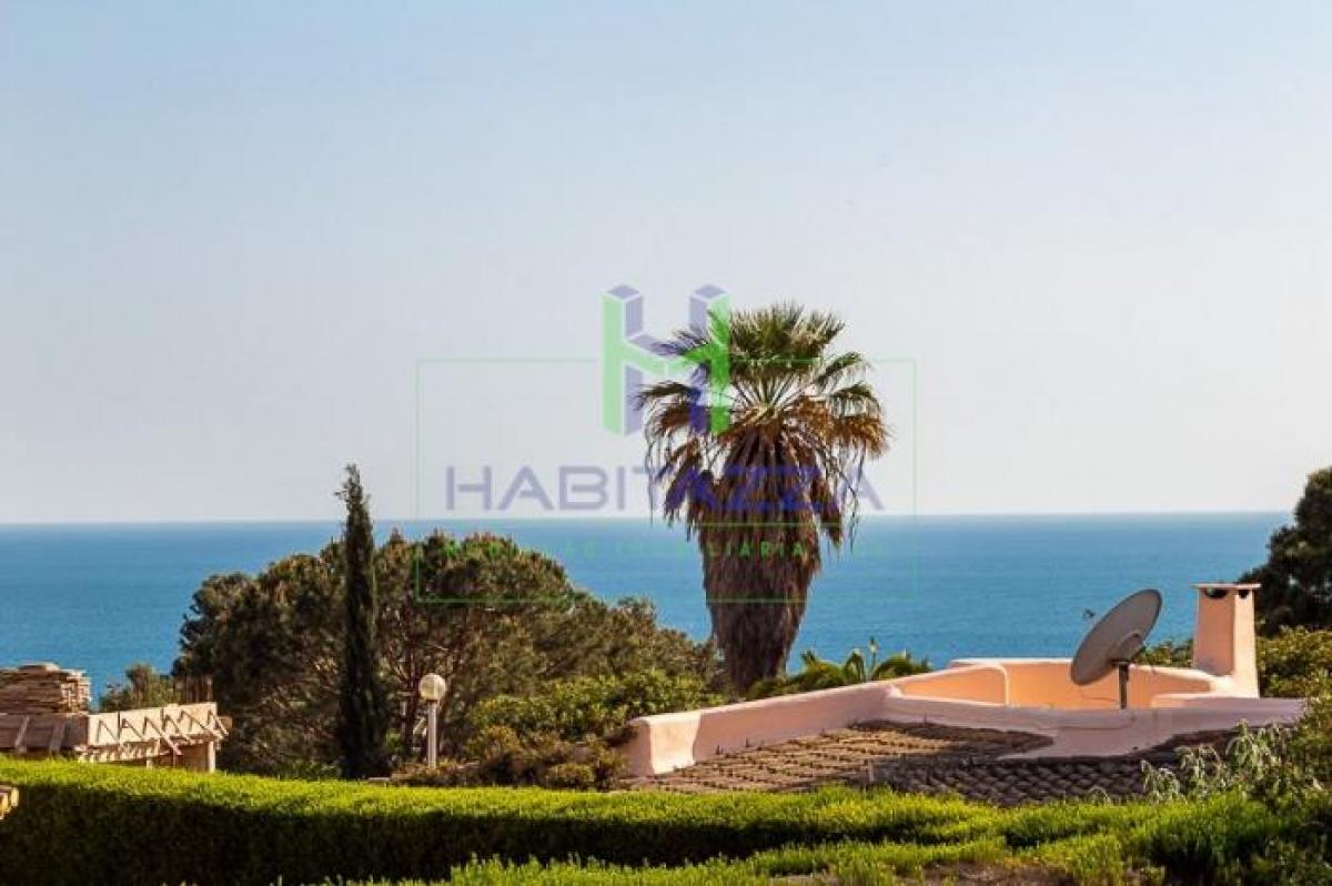 Вилла с 3 спальнями в Лагуш, Португалия № 3500