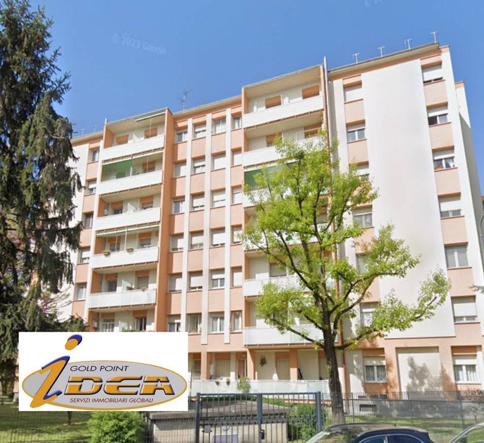 2 bedrooms Apartment in Milan, Italy No. 290794