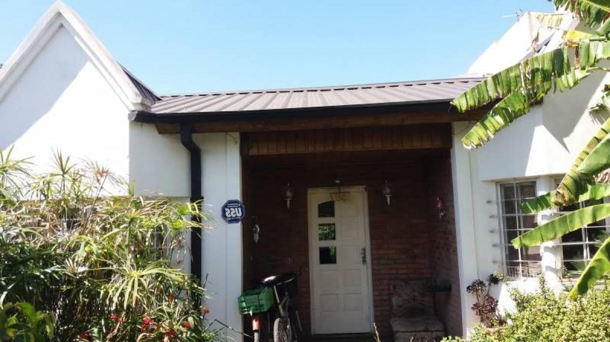 3 bedrooms House in Pilar, Argentina No. 11116