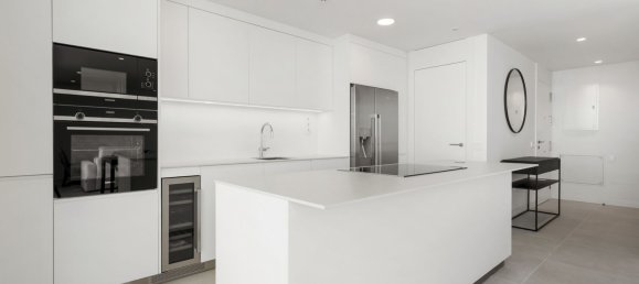 Квартира с 2 спальнями в Фуэнхирола, Испания № 153060 8