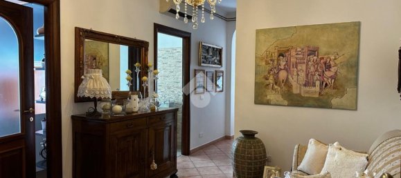 3 rooms Apartment in Leno, Italy No. 263358 4