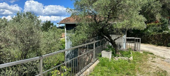 5-Zimmer Haus in Quiliano, Italy, Nr. 300749 25