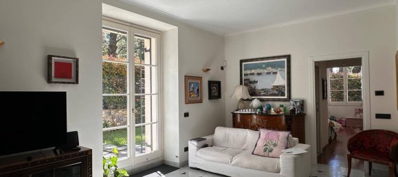 Квартира с 2 спальнями в Генуя, Италия № 371589 10