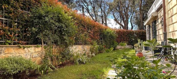 Квартира с 2 спальнями в Генуя, Италия № 371589 19