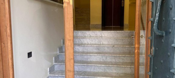 Квартира с 2 спальнями в Генуя, Италия № 371589 45