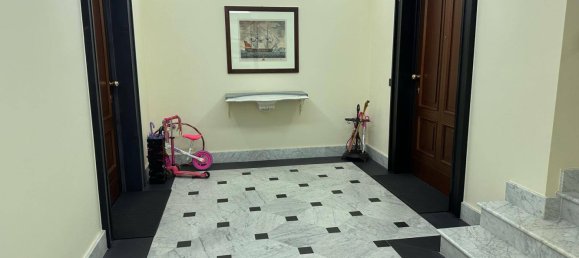 Квартира с 2 спальнями в Генуя, Италия № 371589 27