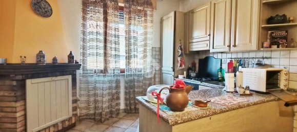 6 bedrooms Apartment in Gualdo Tadino, Italy No. 342943 9