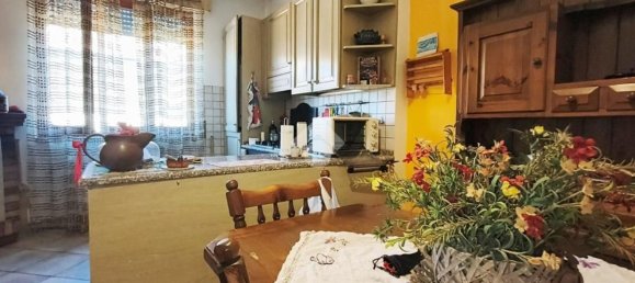 6 bedrooms Apartment in Gualdo Tadino, Italy No. 342943 8