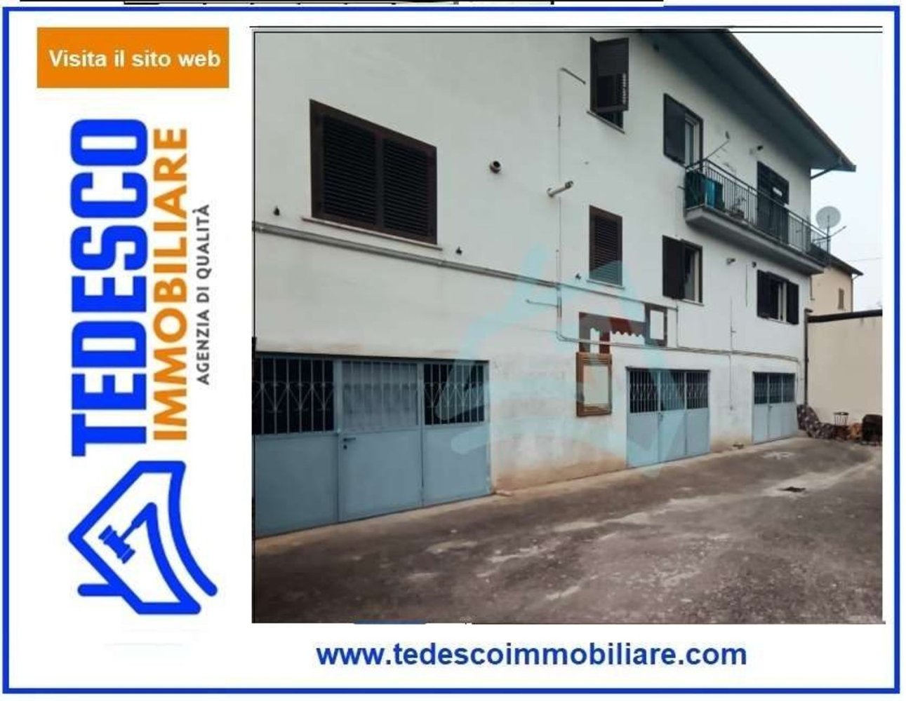 2 bedrooms Apartment in Benevento, Italy No. 375834