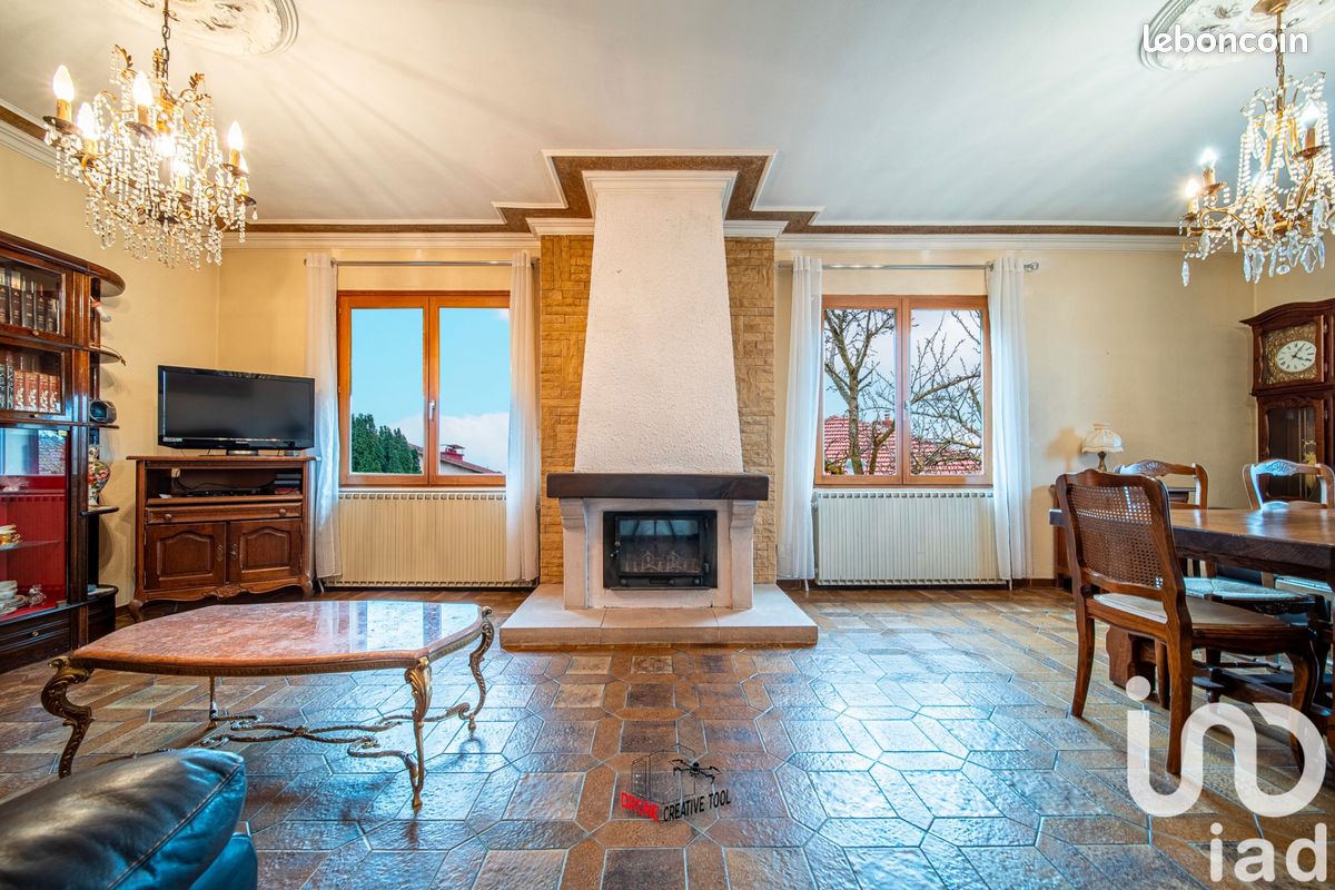 4 bedrooms House in Auboue, France No. 65150