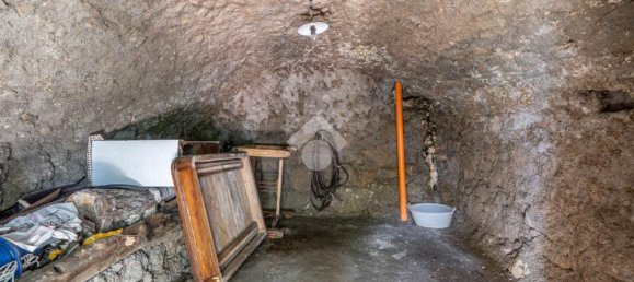 2 Schlafzimmer Haus in Terragnolo, Italy, Nr. 309901 9