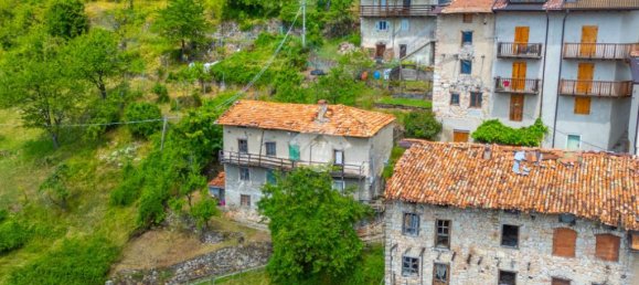 2 Schlafzimmer Haus in Terragnolo, Italy, Nr. 309901 23