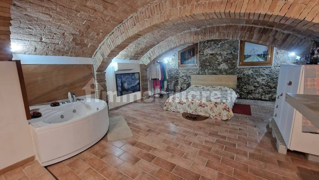 Квартира с 1 спальней в Форли, Италия № 374234