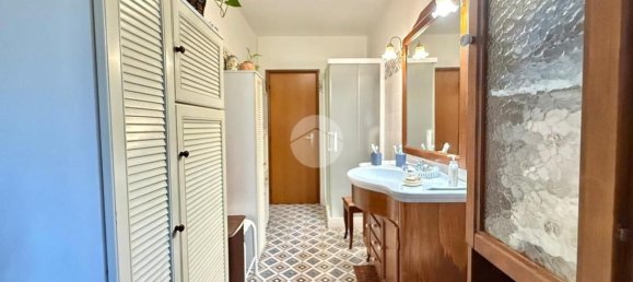 3 rooms Apartment in Viterbo, Italy No. 273240 19