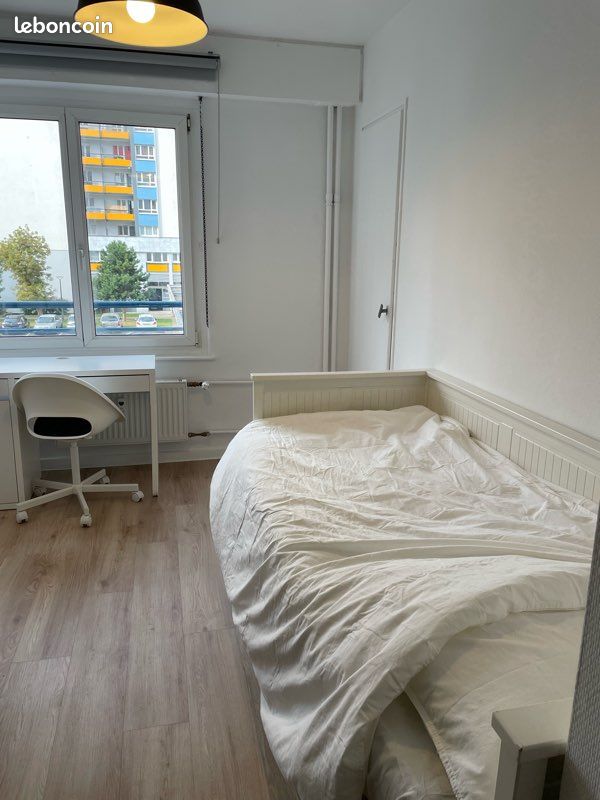 Estudio en Strasbourg, France No. 329605