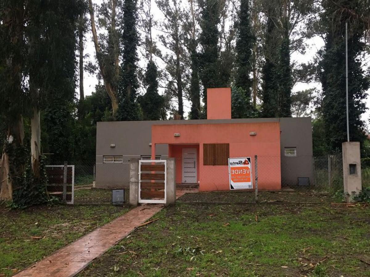 2 bedrooms House in Mar del Plata, Argentina No. 103004