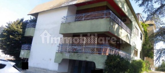 4 bedrooms Villa in Colleferro, Italy No. 308789 7