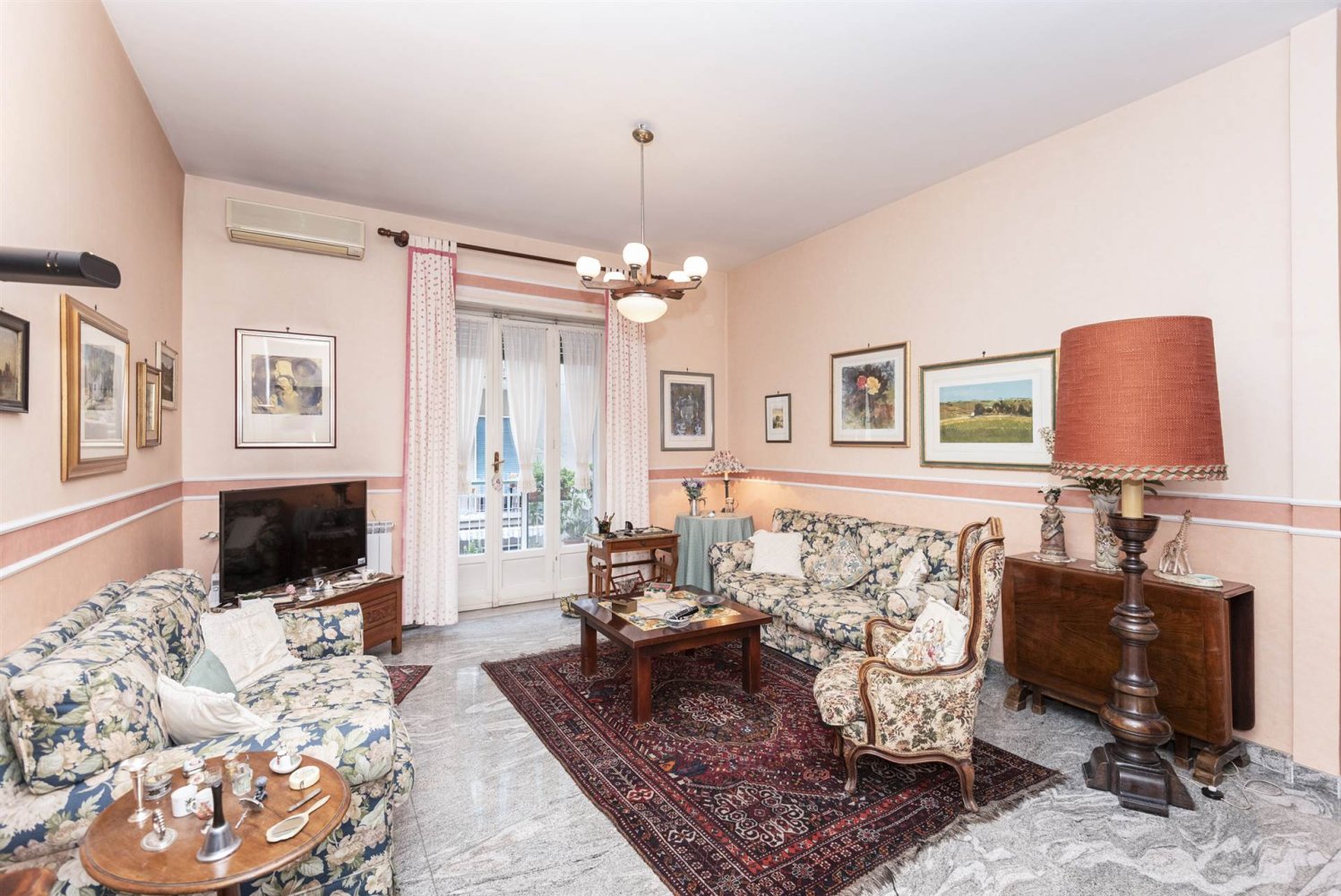 2 Schlafzimmer Wohnung in Catania, Italy, Nr. 74242