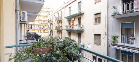 2 Schlafzimmer Wohnung in Catania, Italy, Nr. 74242 23