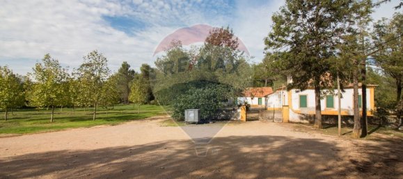 195m² Land in Alenquer, Portugal No. 95761 5