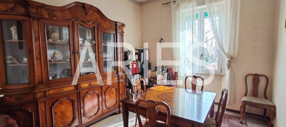 4 rooms Apartment in Rome, Italy No. 65090 10