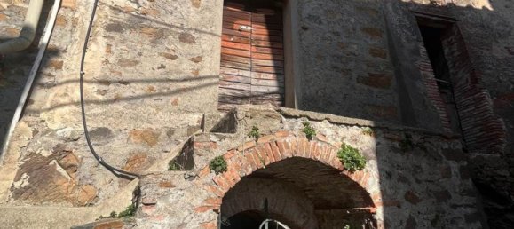 5 rooms House in Capannori, Italy No. 12769 30