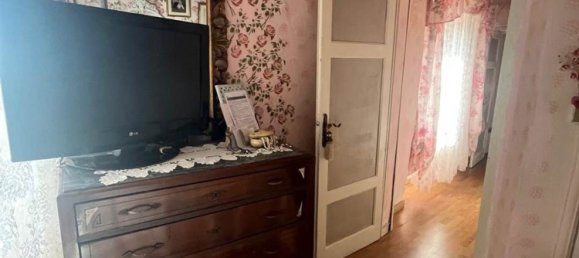 5 rooms House in Capannori, Italy No. 12769 11