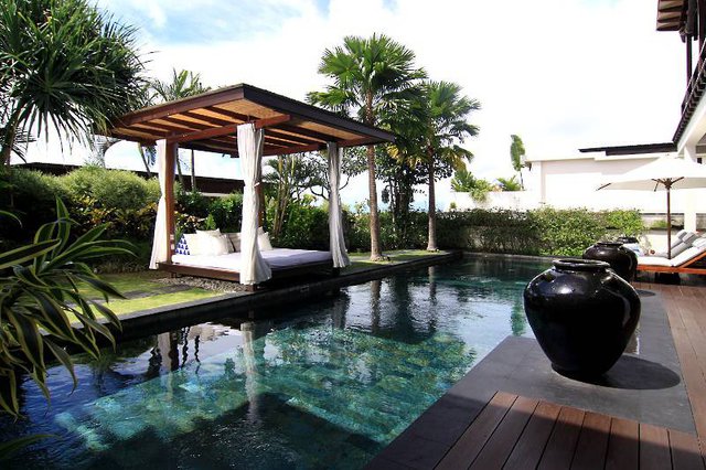 4 bedrooms Villa in Jimbaran, Indonesia No. 404736