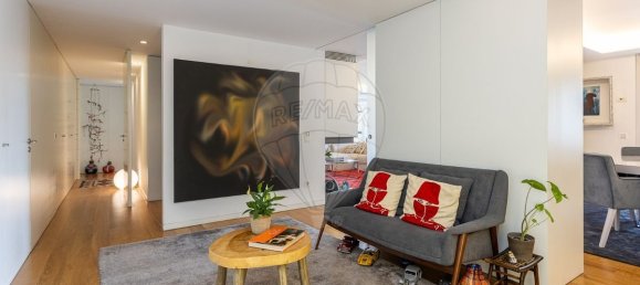 4 bedrooms Apartment in Porto, Portugal No. 99623 3