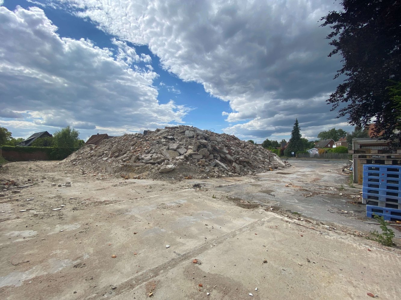  قطعة أرض في Gutersloh, Germany رقم 242848