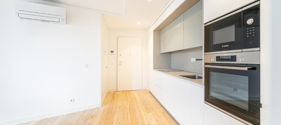 2 Schlafzimmer Wohnung in Lisbon, Portugal, Nr. 137637 4