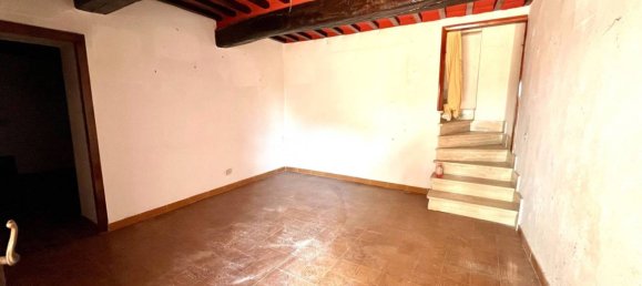 2 bedrooms House in Pisa, Italy No. 271326 15