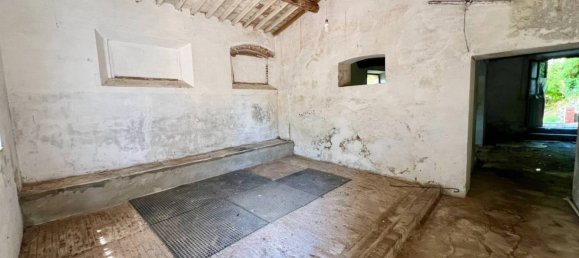 2 bedrooms House in Pisa, Italy No. 271326 3