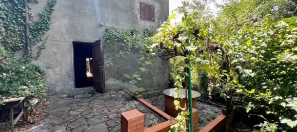 2 bedrooms House in Pisa, Italy No. 271326 13