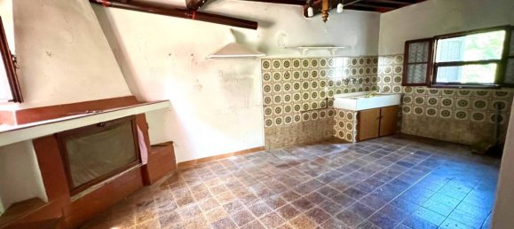 2 bedrooms House in Pisa, Italy No. 271326 2