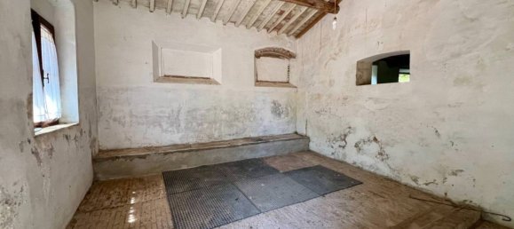 2 bedrooms House in Pisa, Italy No. 271326 4